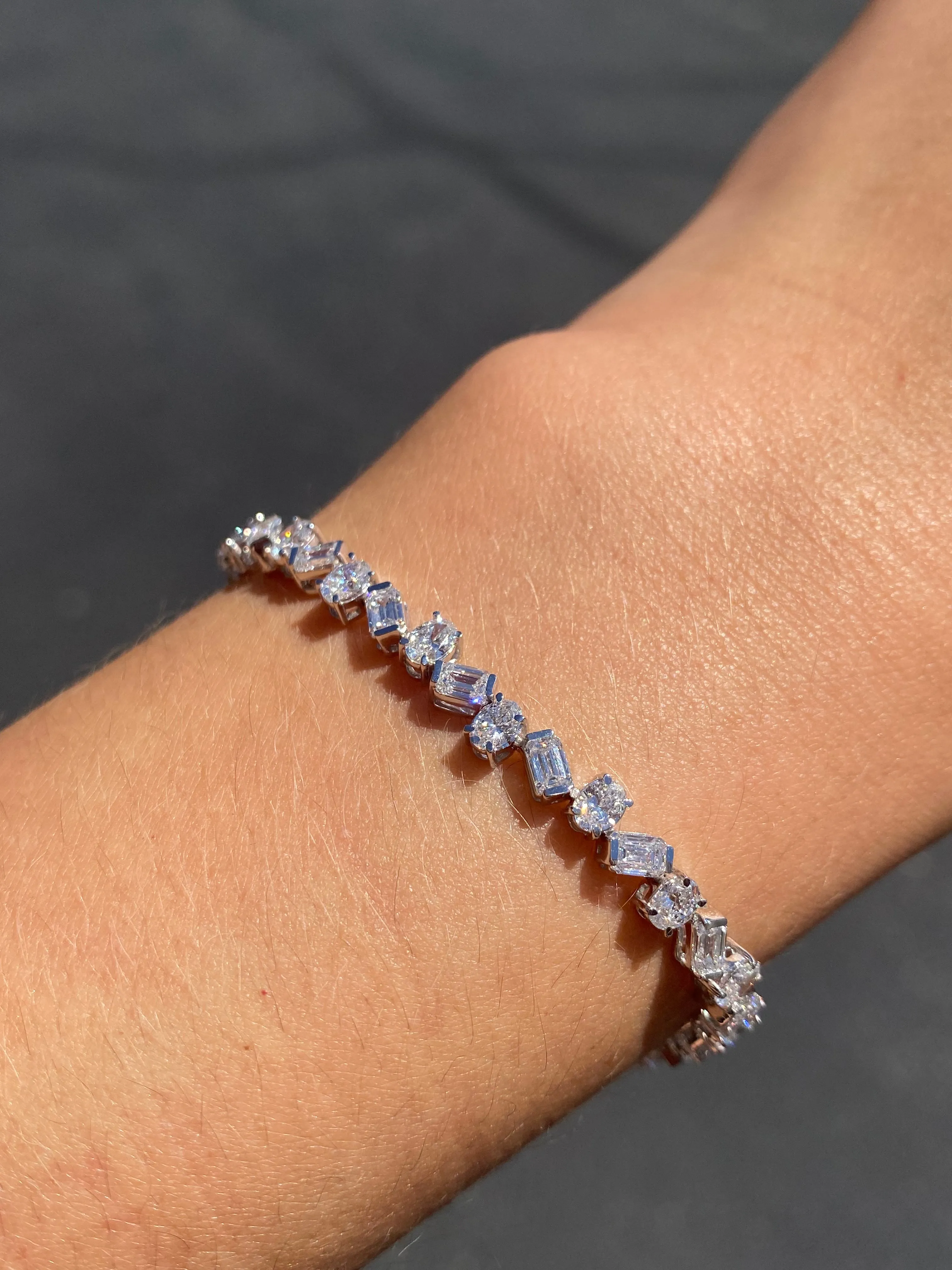 14K Gold Lab Grown Oval and Baguette Diamond Tennis Bracelet