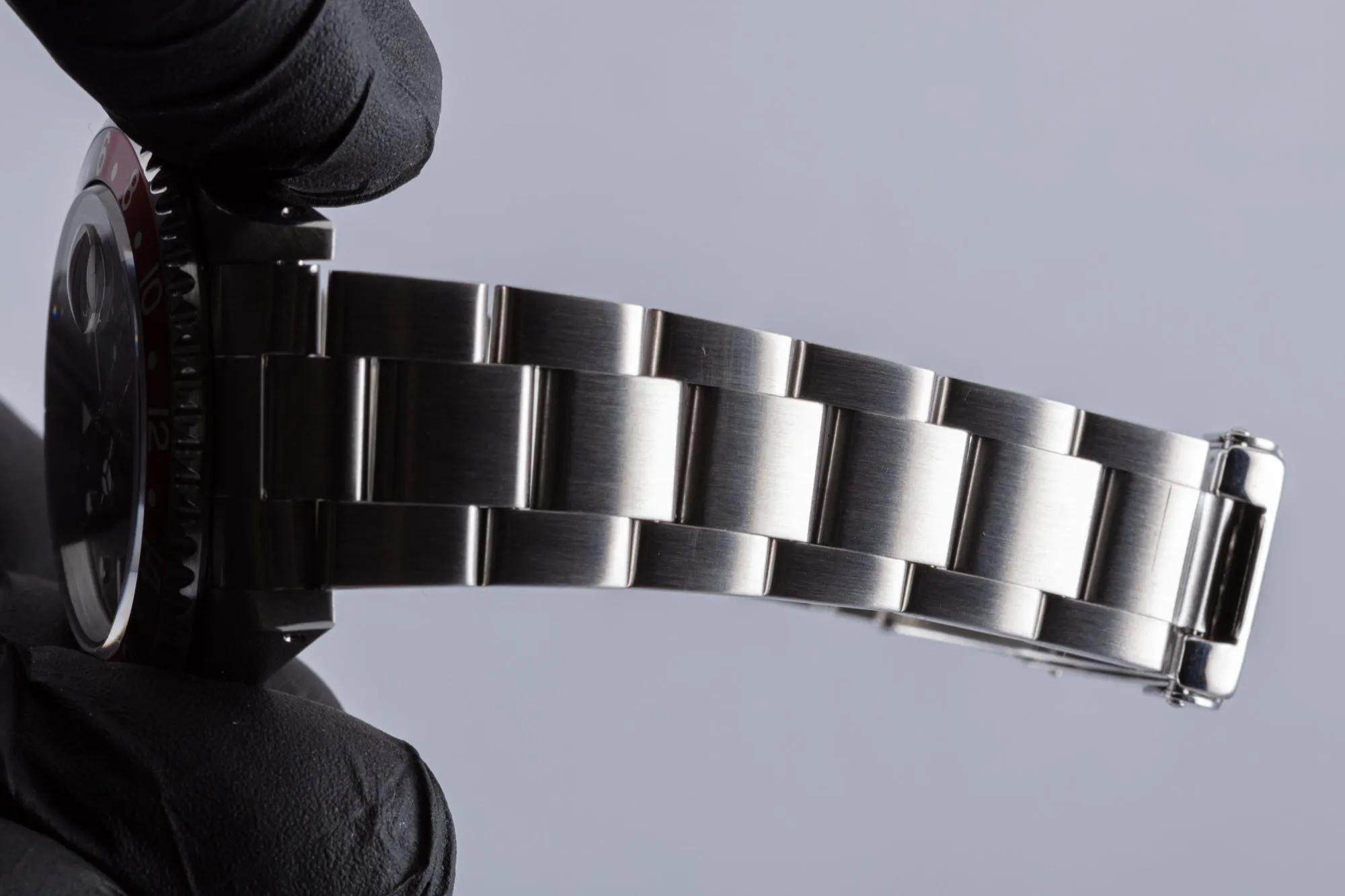 1997 Rolex GMT-Master II 16710 "Coke" Bezel