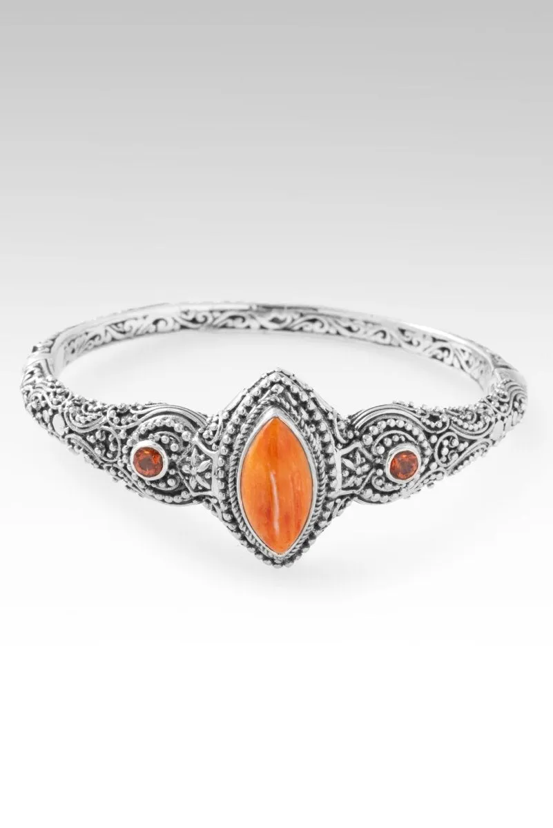 Amazing Creation Bangle™ in Orange Spiny Oyster