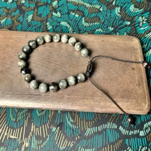'Andre' handmade men's green/grey agate beaded slider bracelet