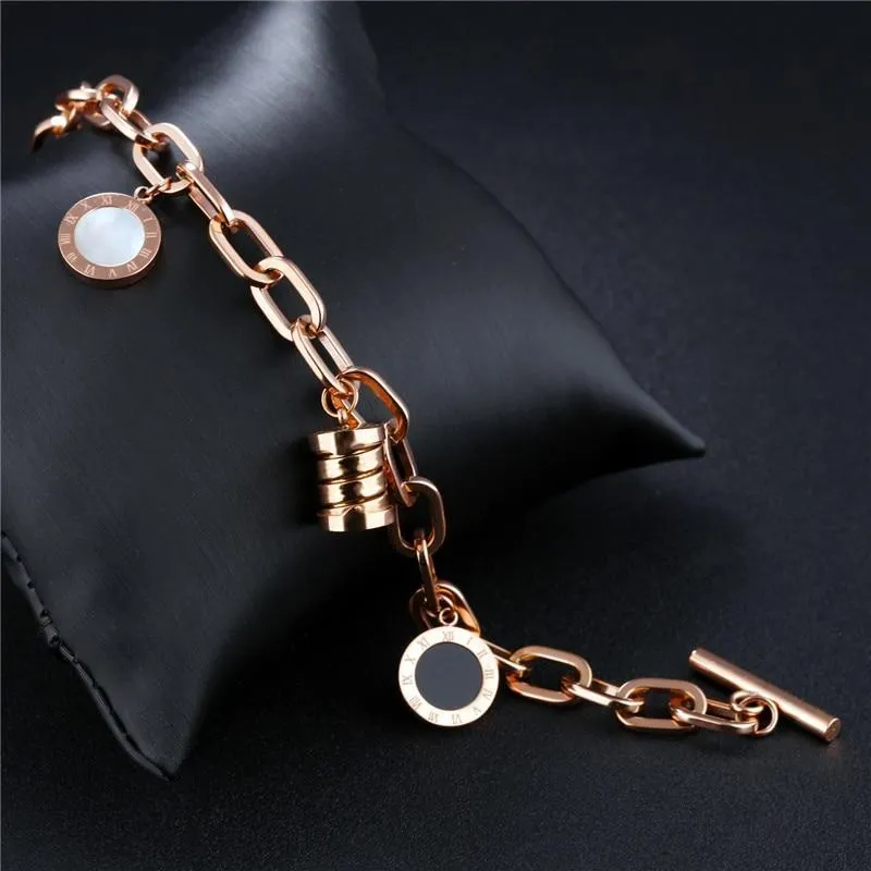 Bridal Wedding Engagement Bracelet For Women Elegant Resin Shell Bangles Roman Numerals Jewellery Bulgaria Bracelets for Women