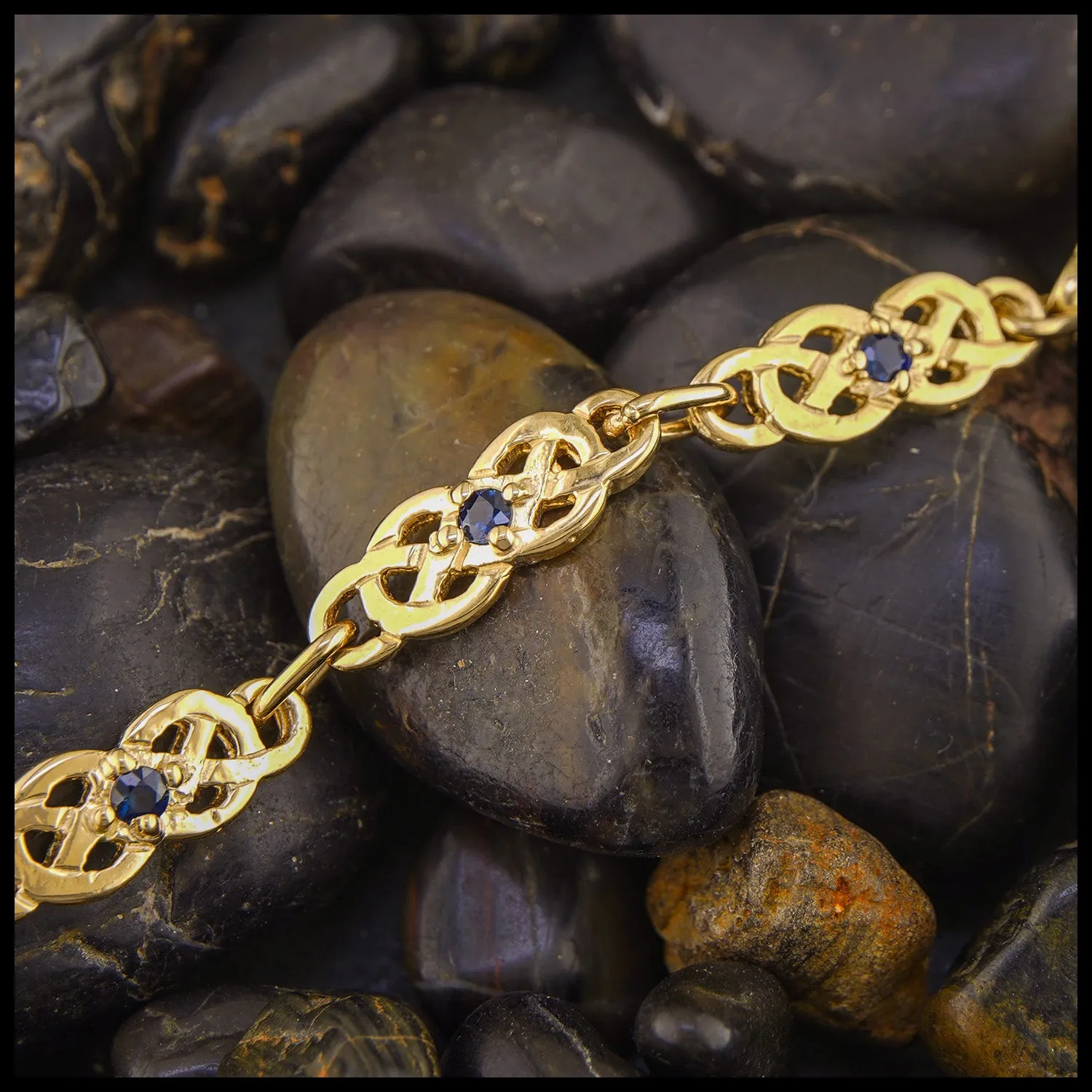 Gold Josephine's Knot Bracelet
