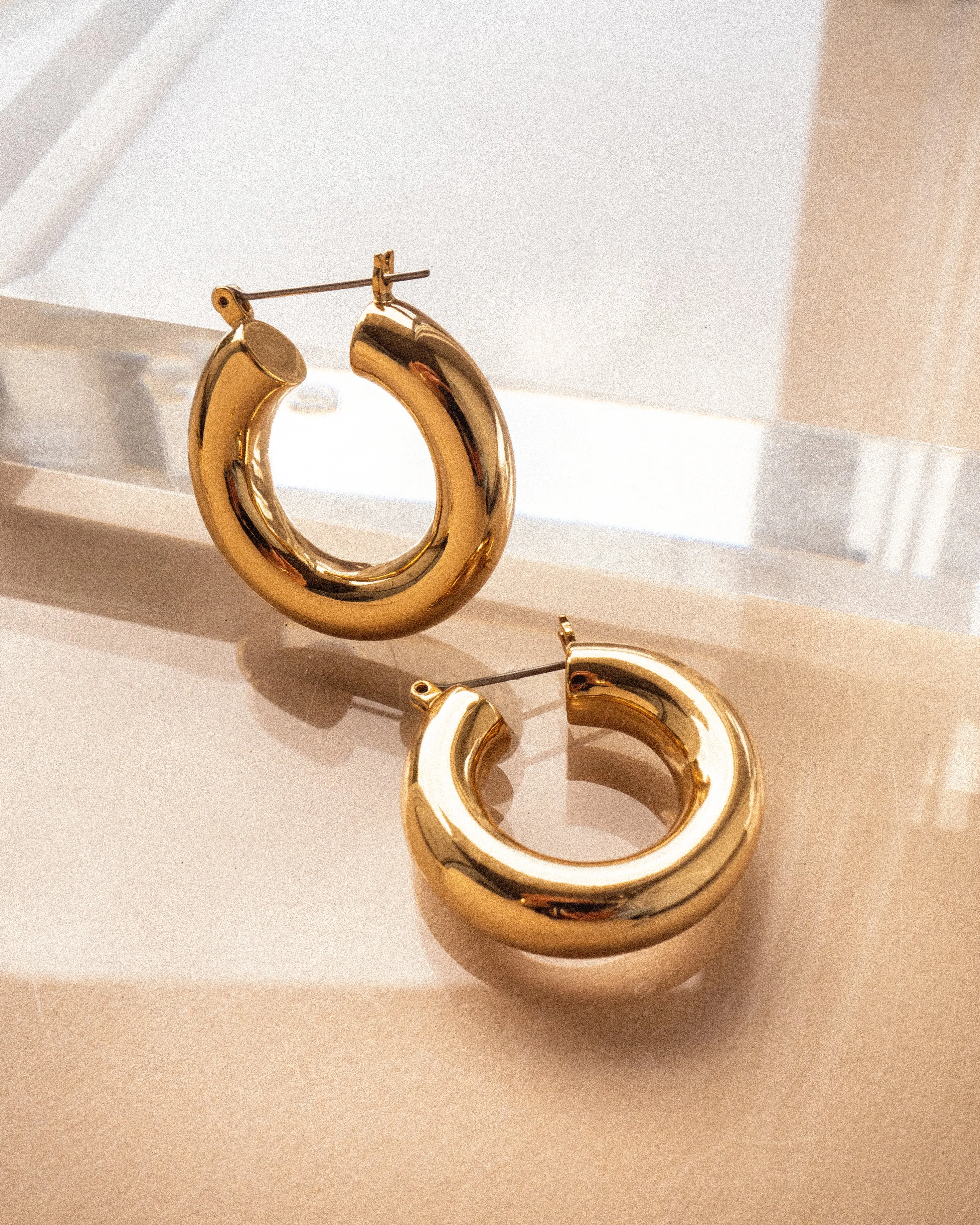 Malibu Tube Hoops | Sivan Ayla x Luv Aj