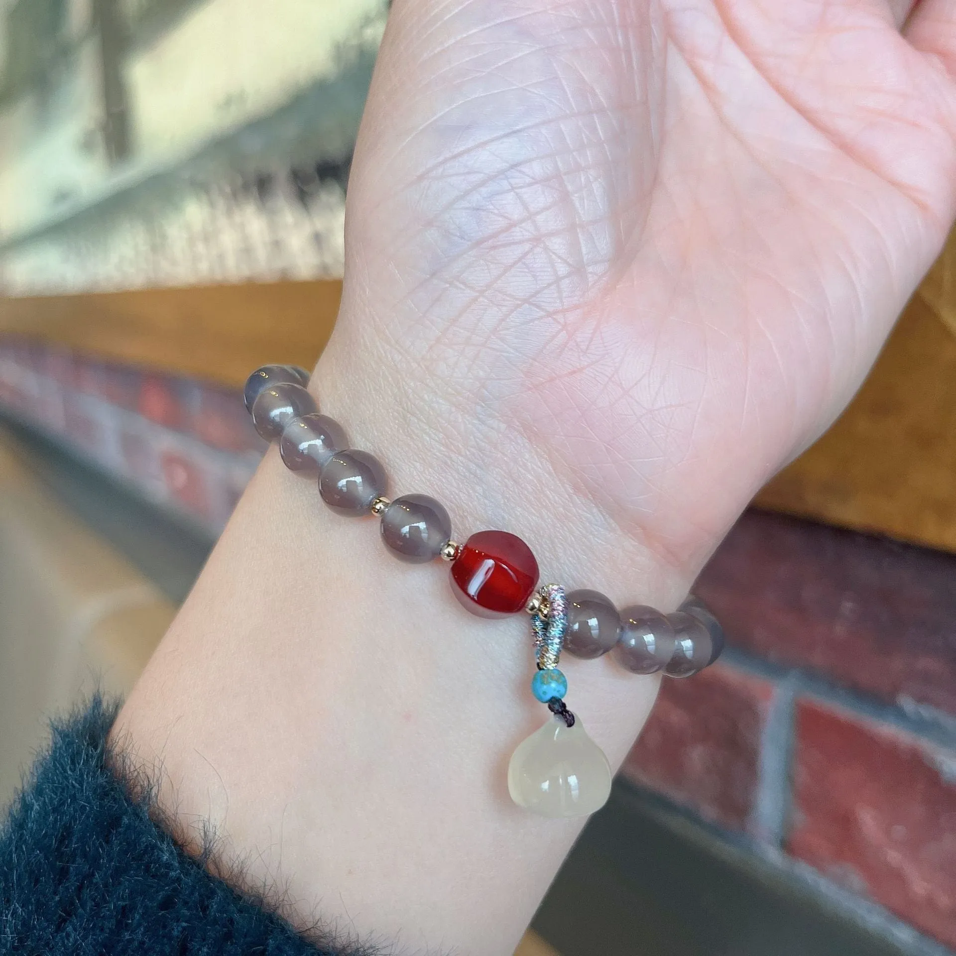 Natural Grey Agate Stone Lotus Bud Bracelet