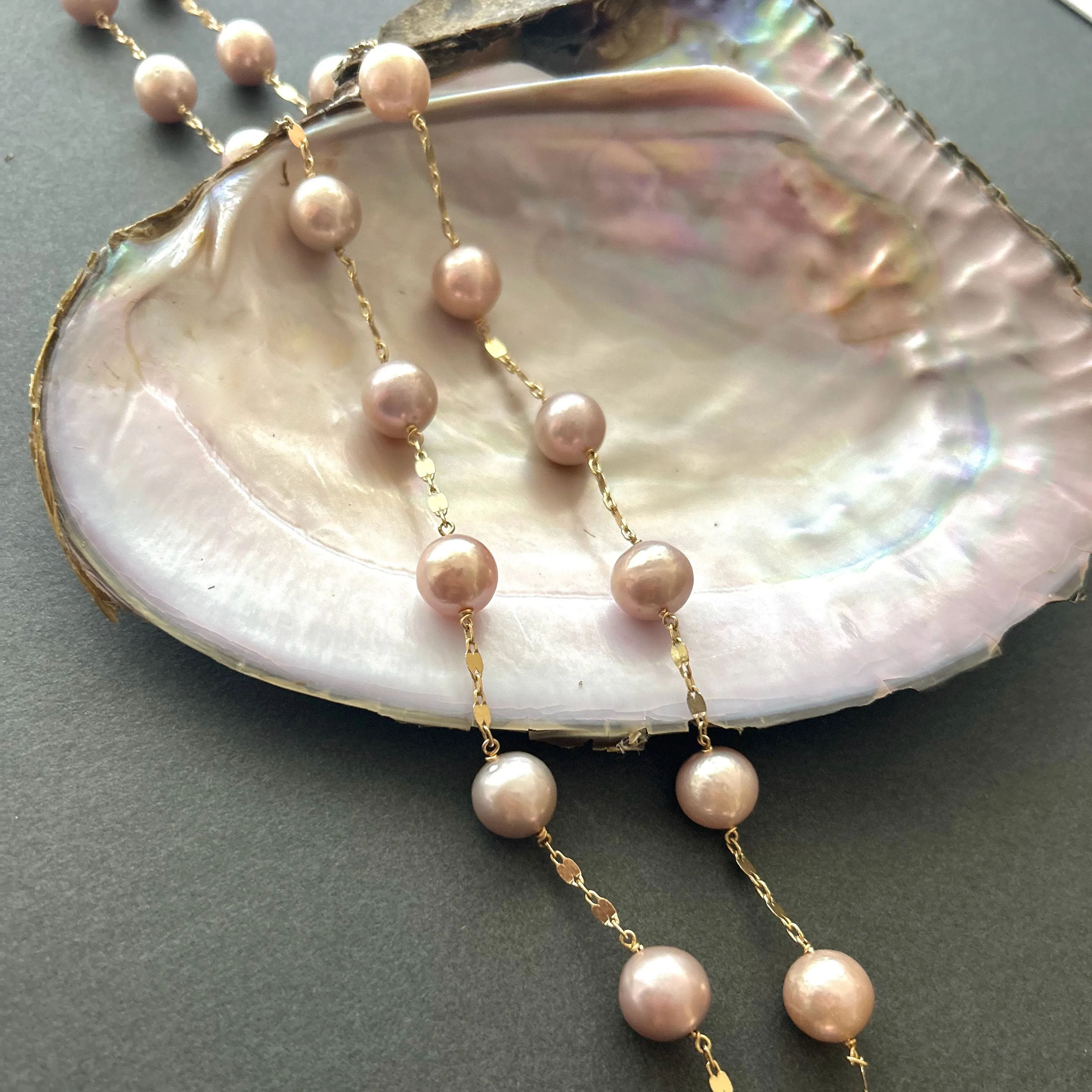 PINK CHAMPAGNE GLITTER CHAIN PEARL NECKLACE