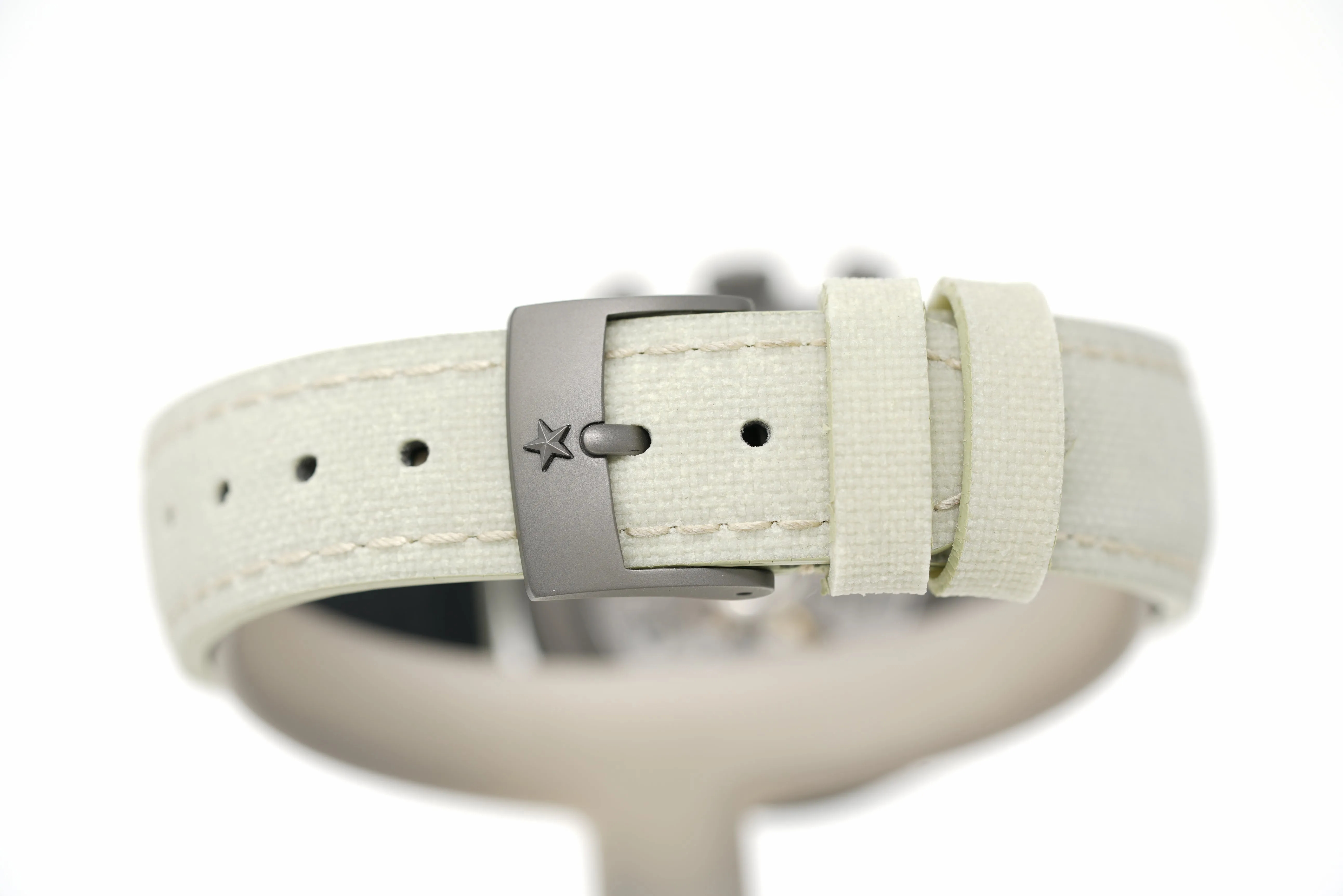 Pre-Owned Zenith Chronomaster Revival SJX 'Poker Chip' 97.G383.400/38.C881