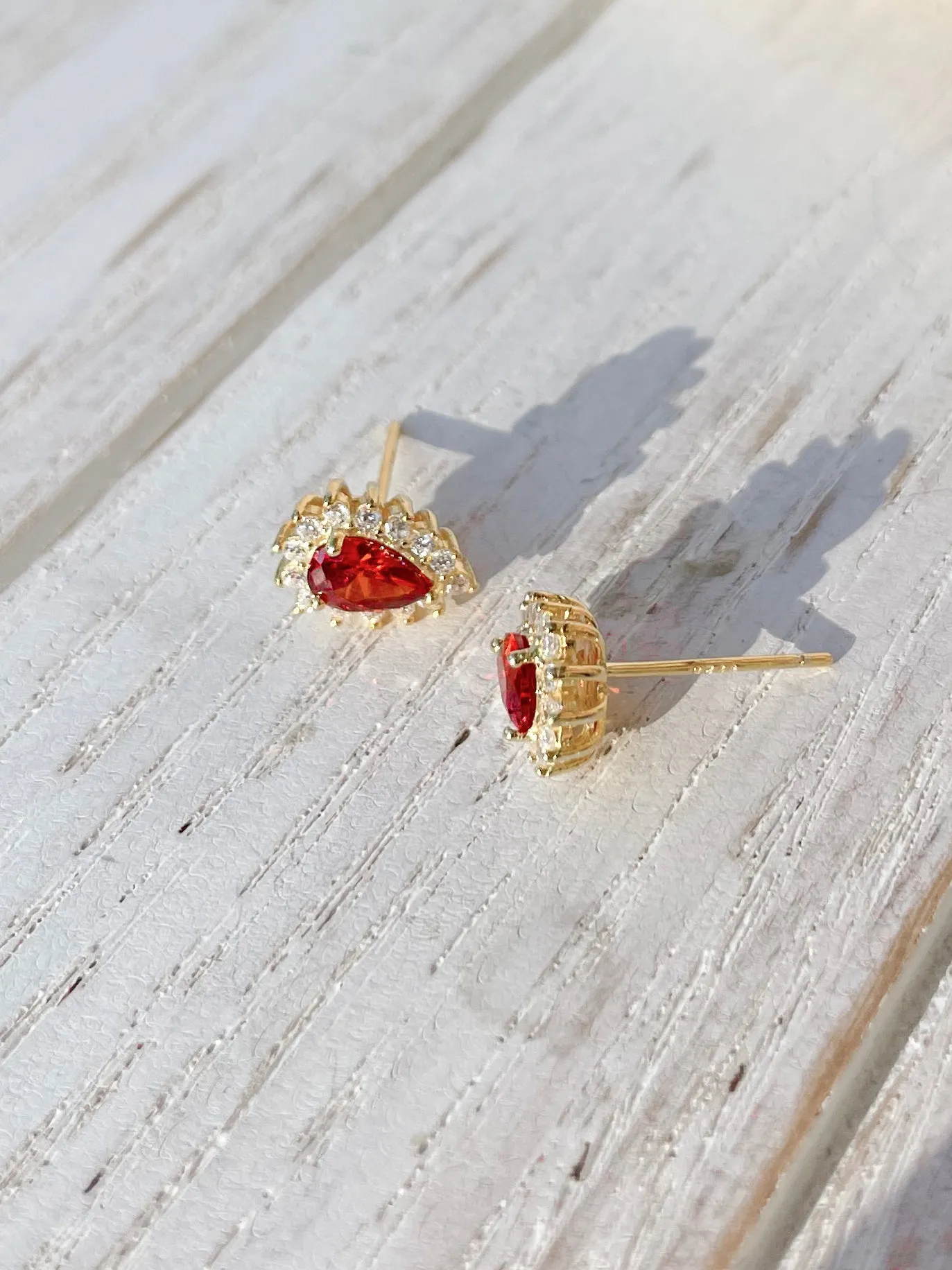 ROSIE | GOLD STUD EARRINGS