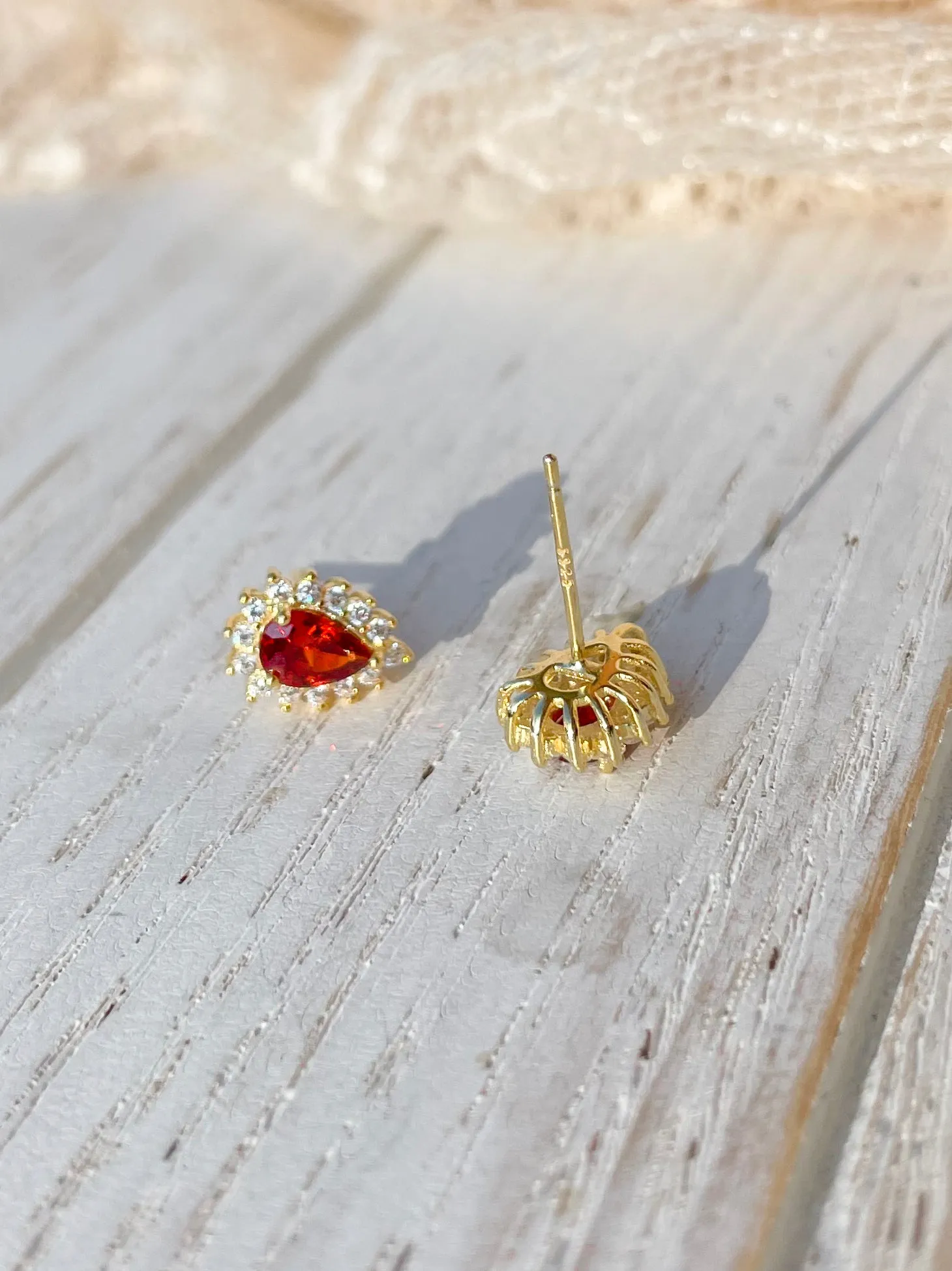 ROSIE | GOLD STUD EARRINGS