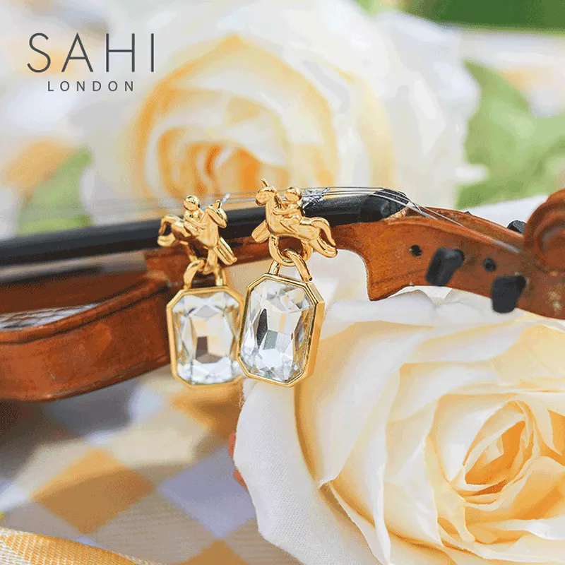 Sahi Age of Innocence Crystal Drop Earring