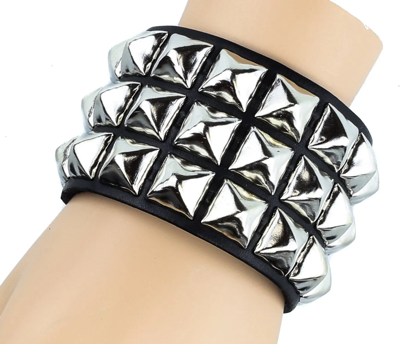 Studded Bracelet 3 Row Pyramid