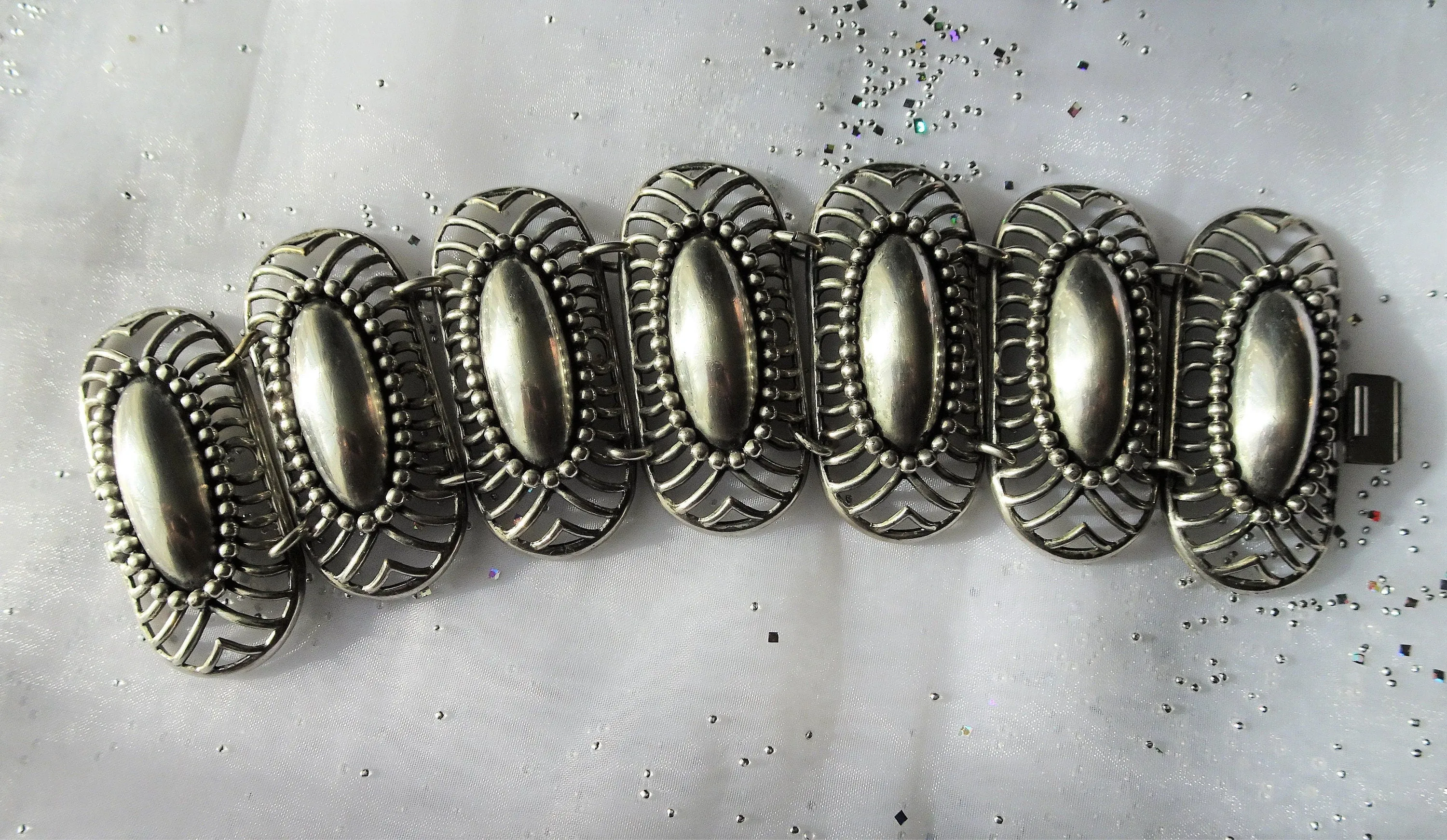 STUNNING Vintage Silver NAPIER Bracelet,Chunky Statement Bracelet Cuff, 2.25 Inches Wide, Beautiful Design,Collectible Vintage Jewelry