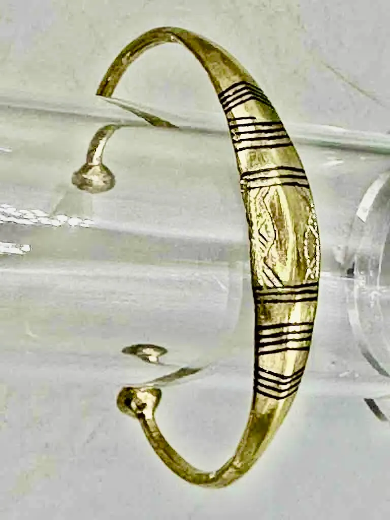 Tuareg Multiple Stripe Etched Center Wider Flat Brass Bracelet