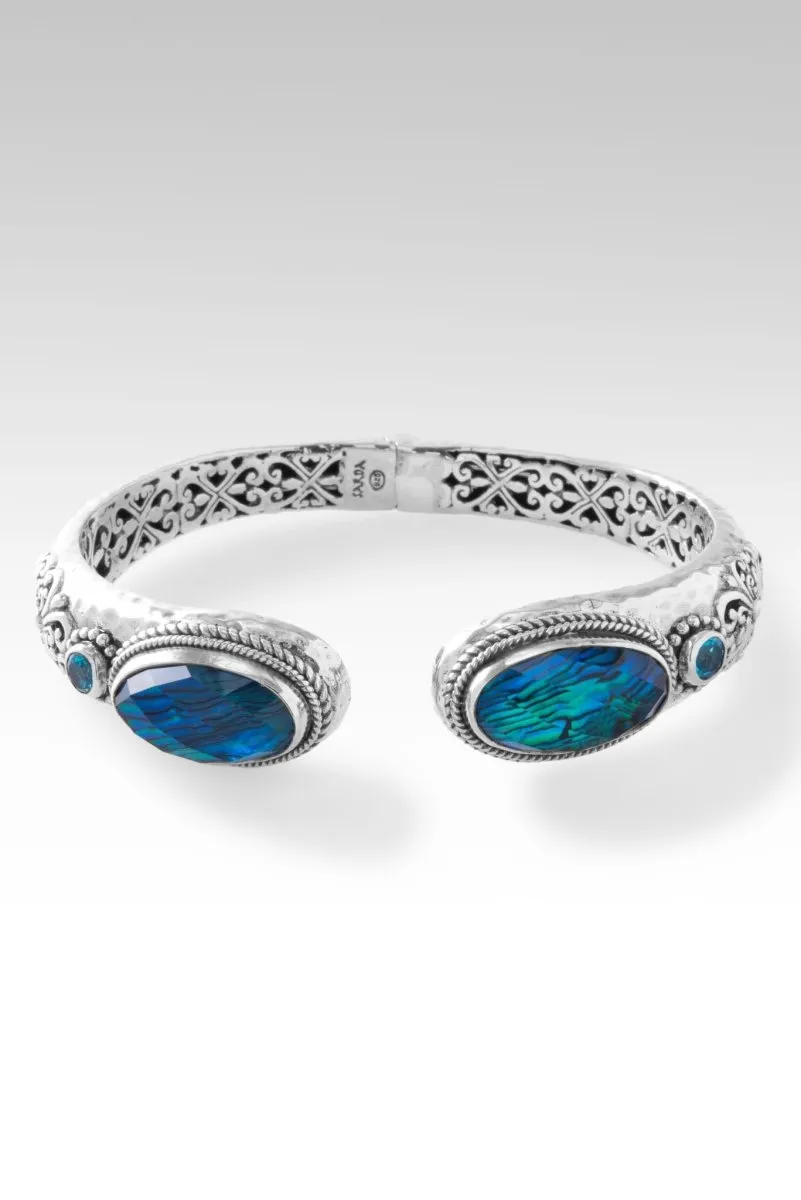 Wondrous Grace Tip-to-Tip Bracelet™ in Bali Waters Abalone & Quartz Triplet