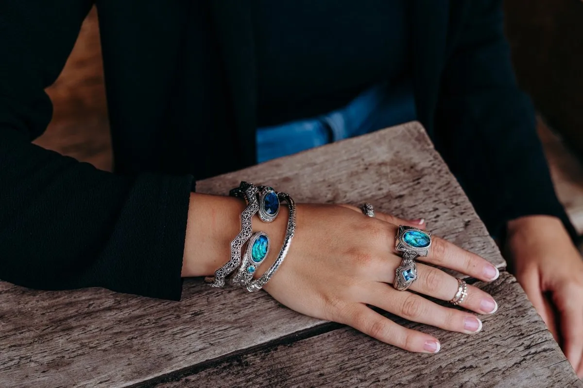 Wondrous Grace Tip-to-Tip Bracelet™ in Bali Waters Abalone & Quartz Triplet